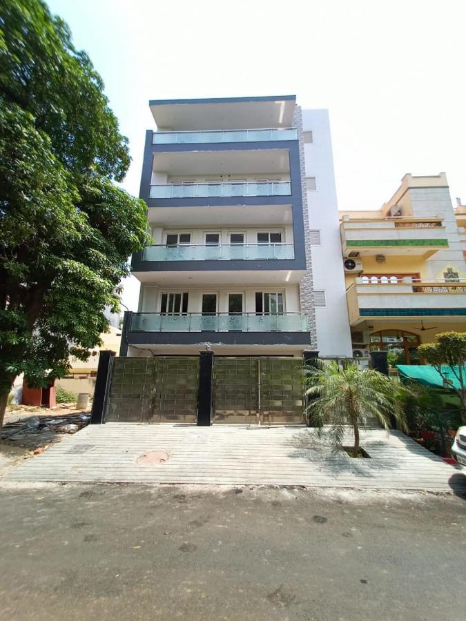 Nuab House - Near Fortis, Max, Medanta, Paras Hospitals And Huda Metro Gurgaon Exterior foto